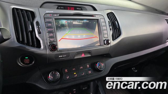 Kia Sportage 2016 — photo 22