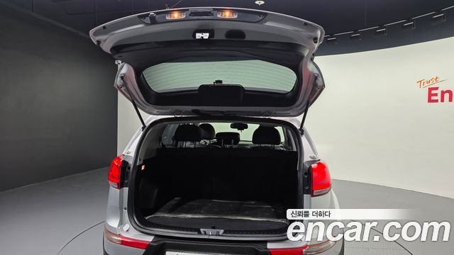 Kia Sportage 2016 — photo 31