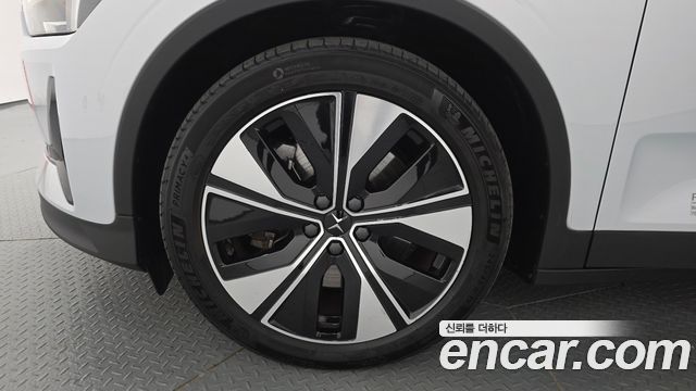 Polestar Polestar 2 2023 — photo 5