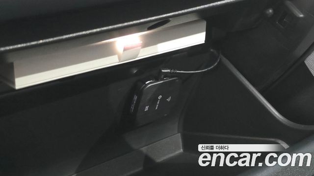 Polestar Polestar 2 2023 — photo 32