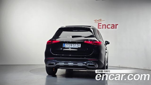 Mercedes-Benz GLC-Class 2025 — photo 4