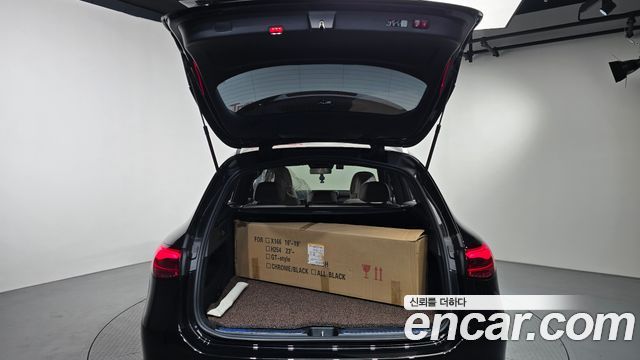 Mercedes-Benz GLC-Class 2025 — photo 23