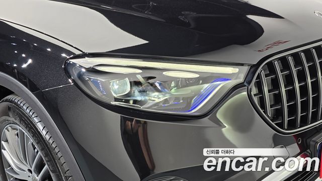 Mercedes-Benz GLC-Class 2025 — photo 8