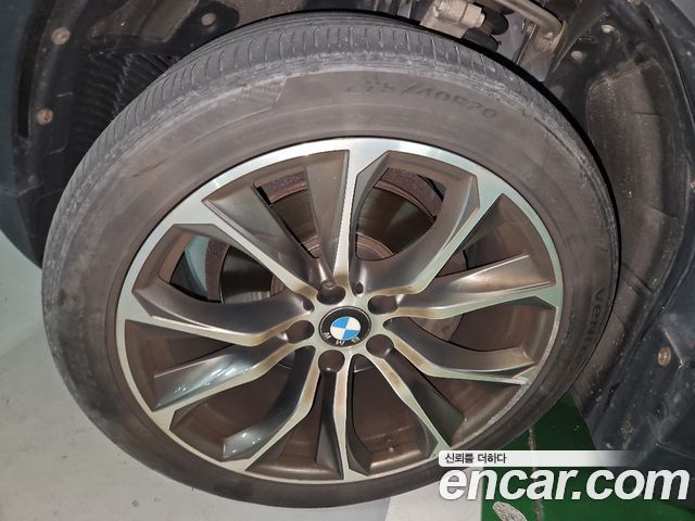 BMW X6 2016 — photo 6
