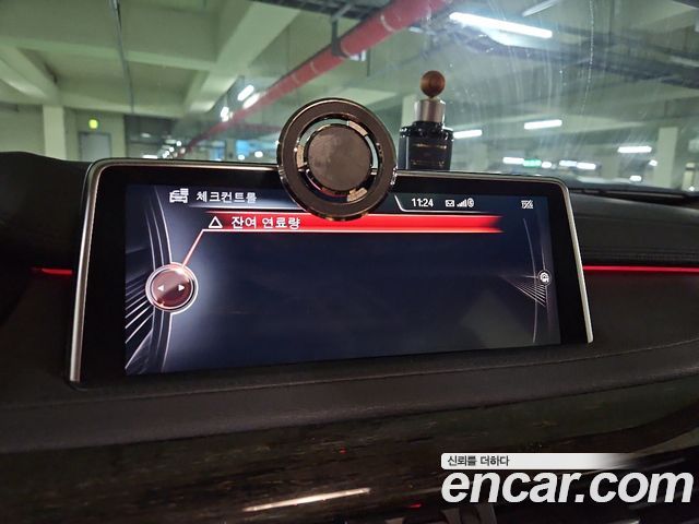 BMW X6 2016 — photo 16