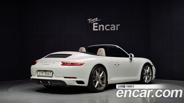Porsche 911 2017 — photo 2