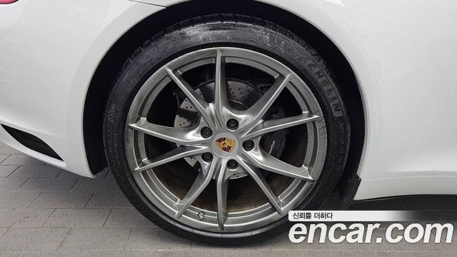 Porsche 911 2017 — photo 5