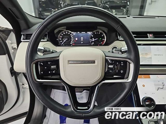 Land Rover Range Rover Velar 2023 — photo 9