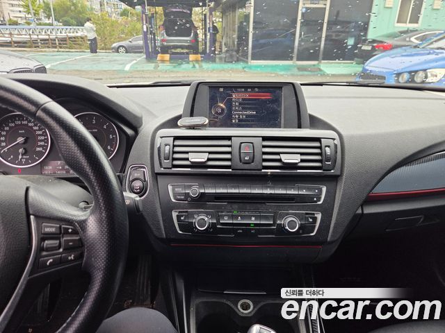 BMW 1-Series 2015 — photo 9