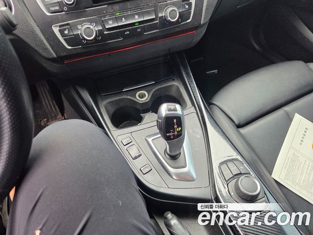 BMW 1-Series 2015 — photo 10