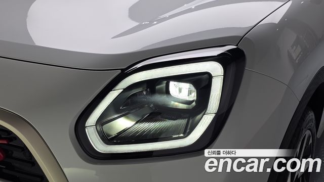 Mini Countryman 2026 — photo 8