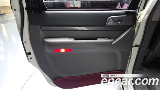 KG Mobility KORANDO 2014 — photo 15