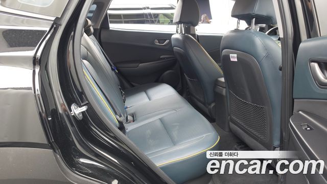Hyundai Kona 2018 — photo 12