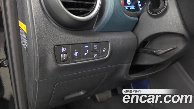 Hyundai Kona 2018 — photo 16