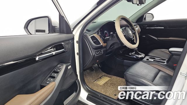 Kia Seltos 2021 — photo 10