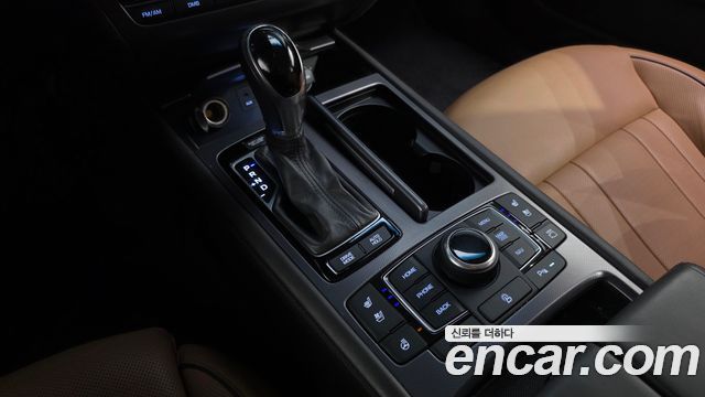 Hyundai Genesis 2016 — photo 12
