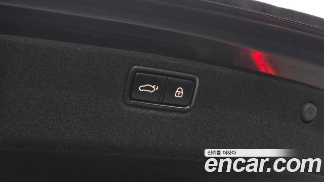 Hyundai Genesis 2016 — photo 26