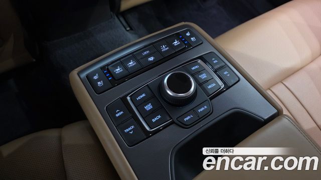 Hyundai Genesis 2016 — photo 30
