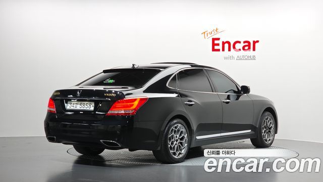 Hyundai Equus 2015 — photo 2
