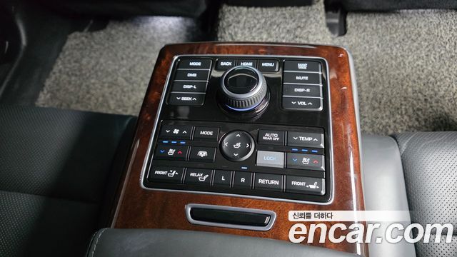 Hyundai Equus 2015 — photo 19