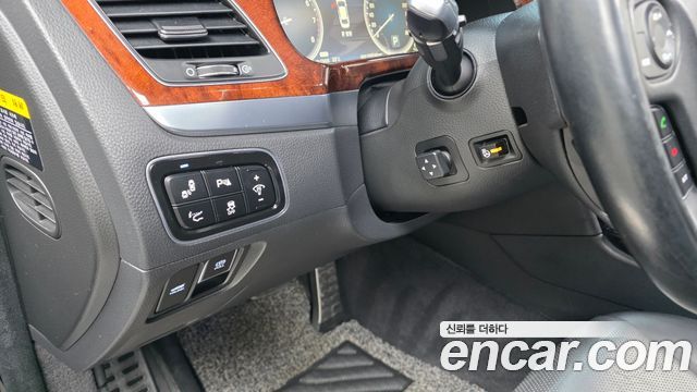 Hyundai Equus 2015 — photo 20