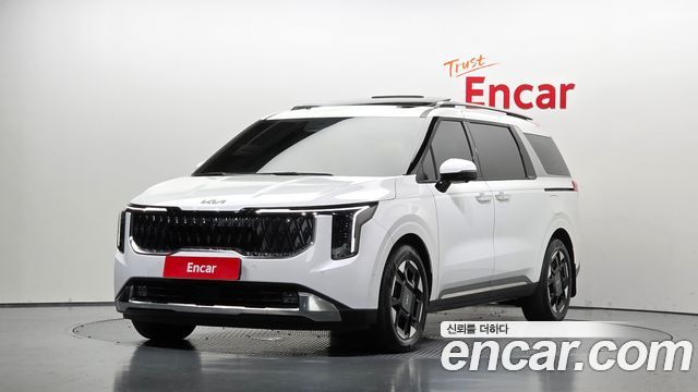 Kia Canival 2025 — photo 1