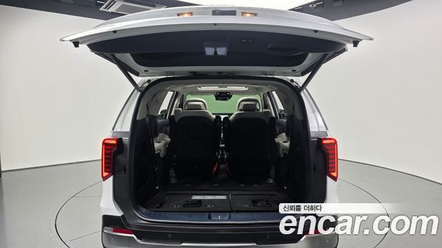 Kia Canival 2025 — photo 20