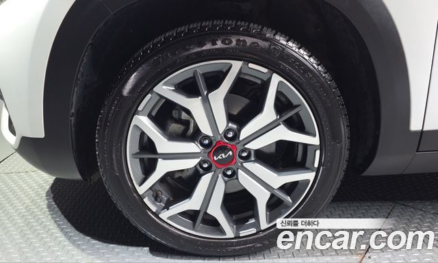 Kia Seltos 2023 — photo 5