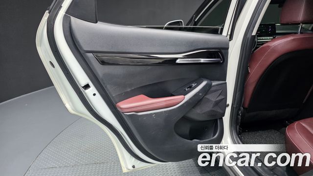 Kia Seltos 2023 — photo 15