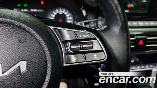 Kia Seltos 2023 — photo 32