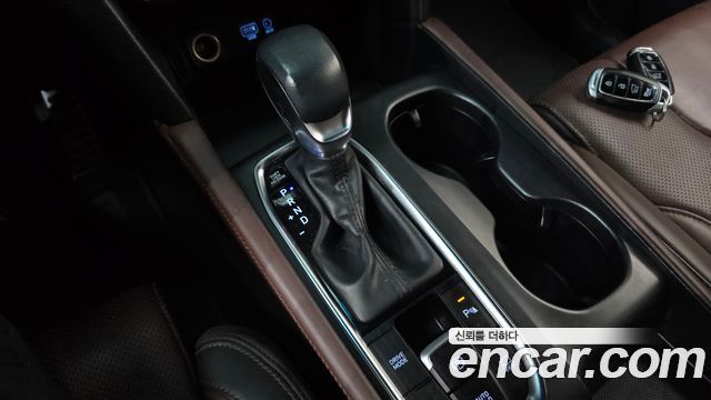 Hyundai Santafe 2019 — photo 9