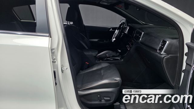 Kia Sportage 2019 — photo 17