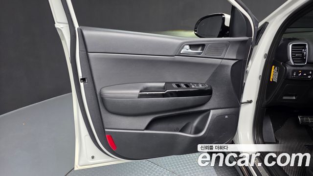Kia Sportage 2019 — photo 14