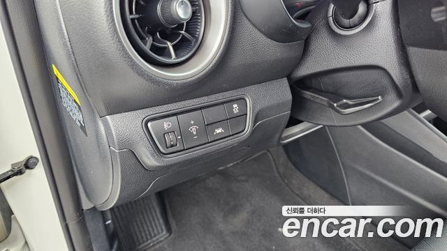Kia K3 2020 — photo 27