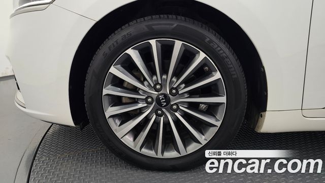 Kia K7 2016 — photo 5
