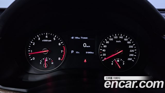 Kia K7 2016 — photo 11