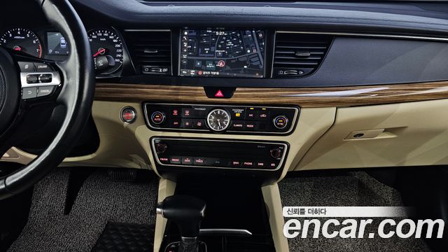 Kia K7 2016 — photo 20