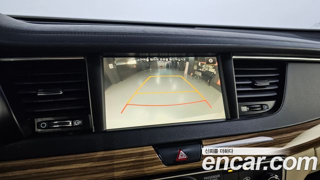 Kia K7 2016 — photo 21