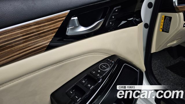 Kia K7 2016 — photo 28