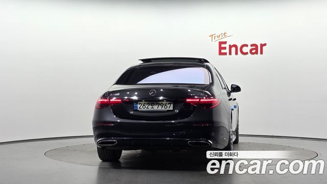 Mercedes-Benz S-Class 2022 — photo 4