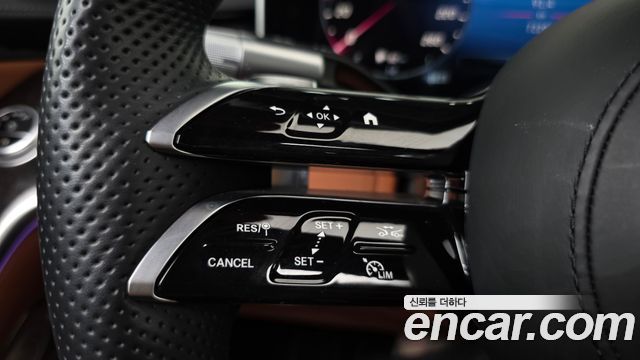 Mercedes-Benz S-Class 2022 — photo 31