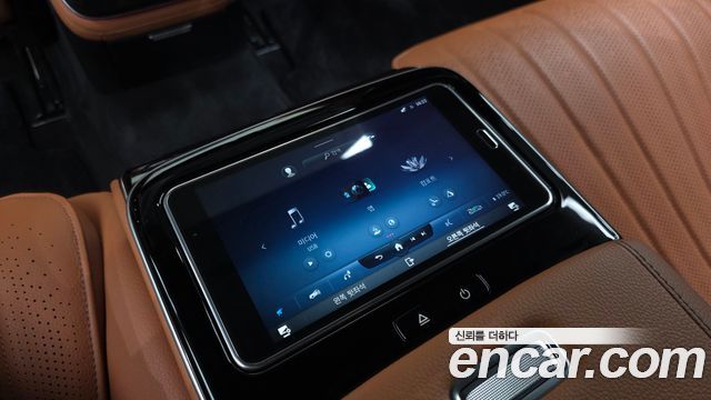 Mercedes-Benz S-Class 2022 — photo 37