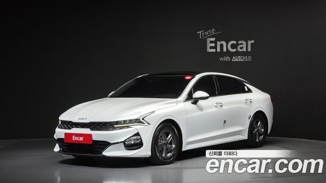 Kia K5 2023 — photo 1