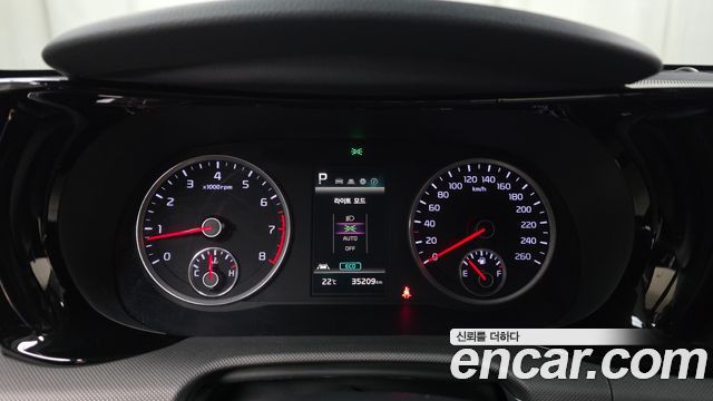 Kia K5 2023 — photo 11