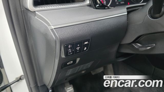 Kia K5 2023 — photo 25