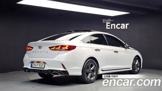 Hyundai Sonata 2018 — photo 2