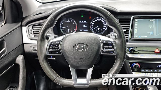 Hyundai Sonata 2018 — photo 13