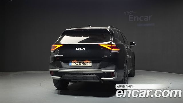 Kia Sportage 2023 — photo 4