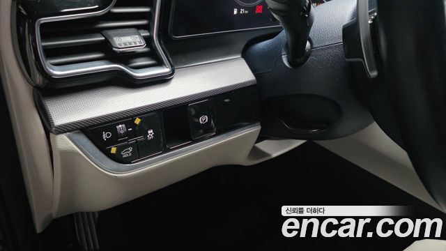 Kia Sportage 2023 — photo 14