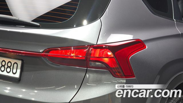 Hyundai Santafe 2021 — photo 9